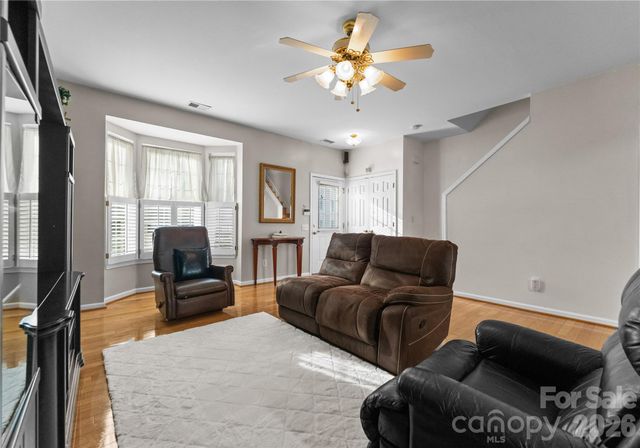 6776 Rothchild Drive, Charlotte, NC 28270