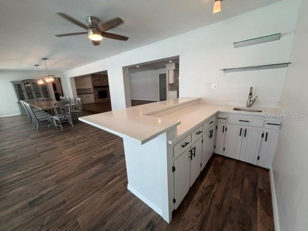 Image 34 of property listing at 210 W TIMBERCOVE CIRCLE, Longwood, FL 32779