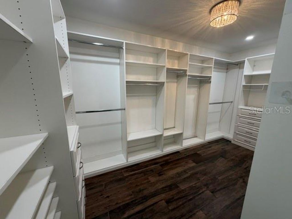 Image 46 of property listing at 210 W TIMBERCOVE CIRCLE, Longwood, FL 32779
