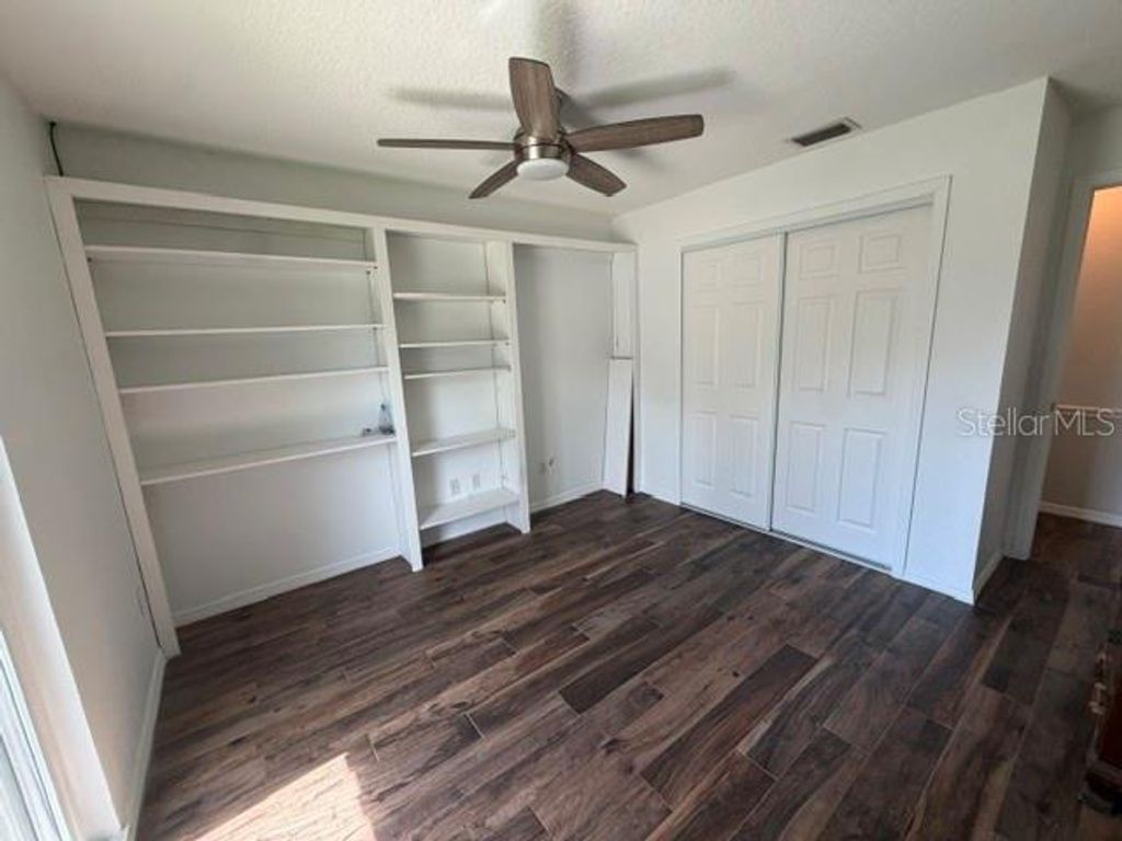 Image 54 of property listing at 210 W TIMBERCOVE CIRCLE, Longwood, FL 32779