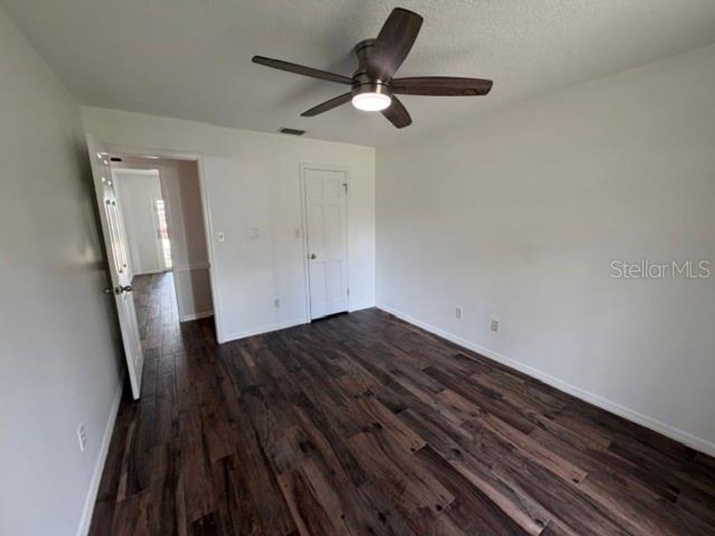 Image 56 of property listing at 210 W TIMBERCOVE CIRCLE, Longwood, FL 32779