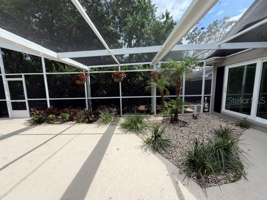 Image 67 of property listing at 210 W TIMBERCOVE CIRCLE, Longwood, FL 32779