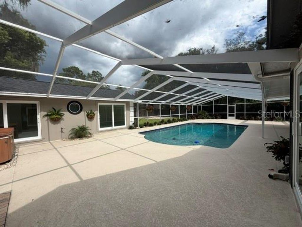Image 71 of property listing at 210 W TIMBERCOVE CIRCLE, Longwood, FL 32779