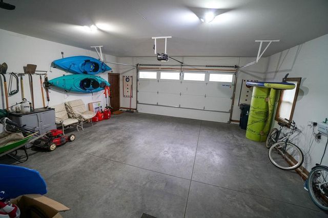 N8610 Island View Drive, New Lisbon, WI 53950