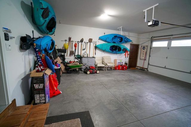 N8610 Island View Drive, New Lisbon, WI 53950