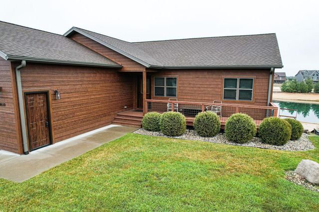 N8610 Island View Drive, New Lisbon, WI 53950