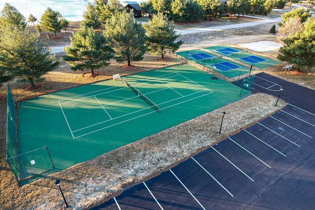 N8610 Island View Drive, New Lisbon, WI 53950