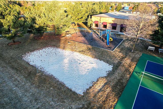 N8610 Island View Drive, New Lisbon, WI 53950