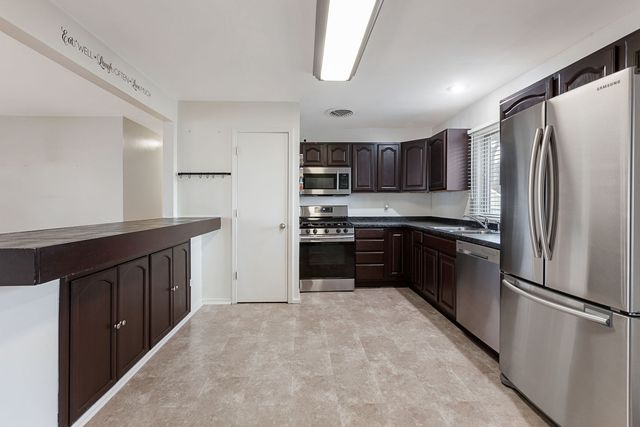 3708 Anne Street, Mchenry, IL 60050