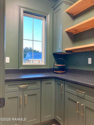 119 Guard Road, Scott, LA 70583