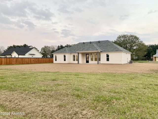 119 Guard Road, Scott, LA 70583