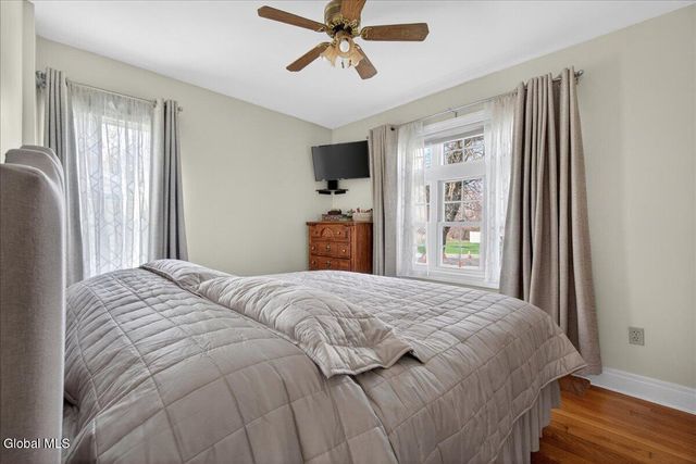 1006 Riggi Avenue, Rotterdam, NY 12303