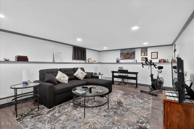 1006 Riggi Avenue, Rotterdam, NY 12303