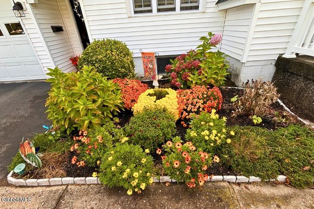 1006 Riggi Avenue, Rotterdam, NY 12303