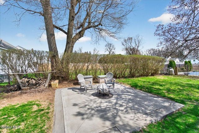 1006 Riggi Avenue, Rotterdam, NY 12303