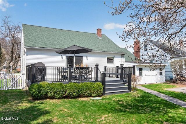 1006 Riggi Avenue, Rotterdam, NY 12303