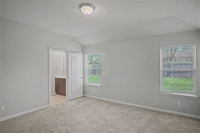 1827 College Street, Greenville, TX 75401