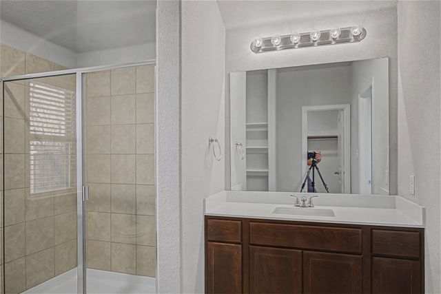 1827 College Street, Greenville, TX 75401