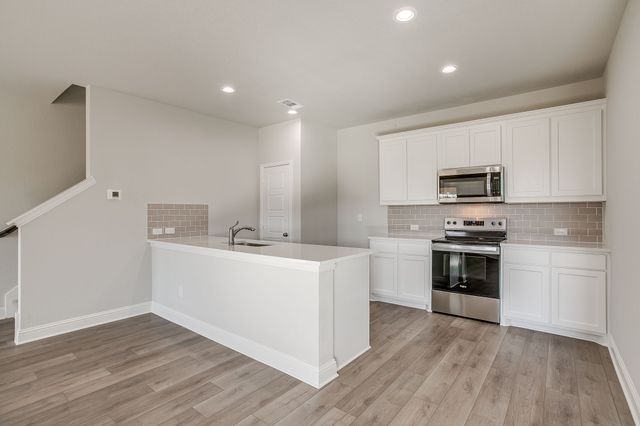 6916 Yellow Hammer Way, Arlington, TX 76001