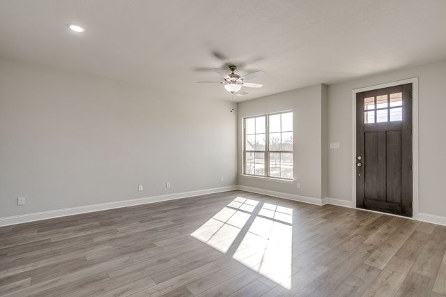 6916 Yellow Hammer Way, Arlington, TX 76001