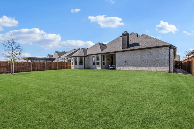 8820 Autumn Lake Trail, Mckinney, TX 75071