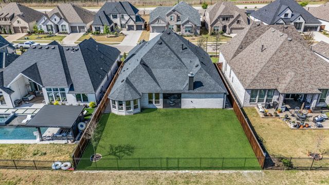 8820 Autumn Lake Trail, Mckinney, TX 75071