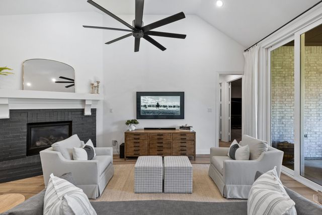 8820 Autumn Lake Trail, Mckinney, TX 75071