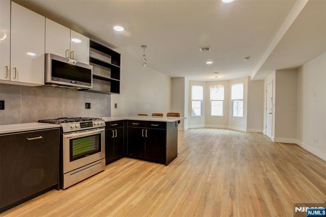 623 38th Street, Union City, NJ 07087