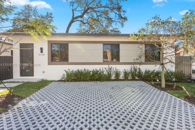 4519 NW 3th St, Miami, FL 33126