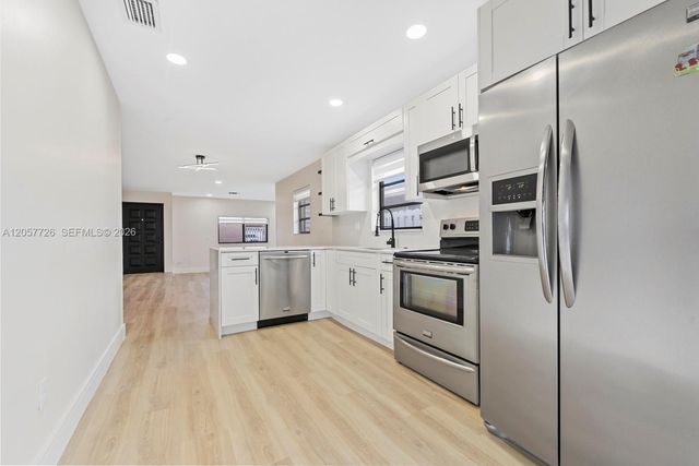 10541 SW 21st Lane, Miami, FL 33165