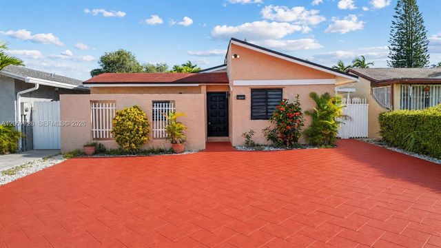 10541 SW 21st Lane, Miami, FL 33165