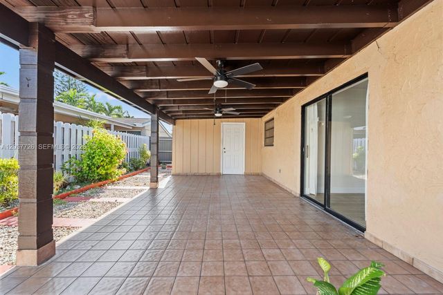 10541 SW 21st Lane, Miami, FL 33165