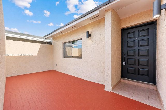 10541 SW 21st Lane, Miami, FL 33165