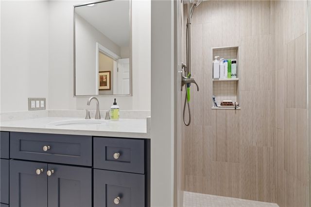 27 Old Meadow Lane, Cumberland, RI 02864