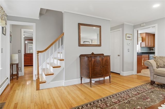 27 Old Meadow Lane, Cumberland, RI 02864