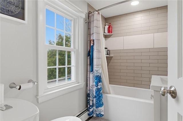 27 Old Meadow Lane, Cumberland, RI 02864