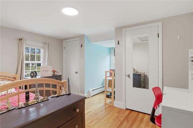 27 Old Meadow Lane, Cumberland, RI 02864