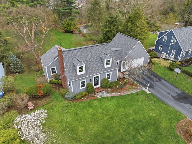 27 Old Meadow Lane, Cumberland, RI 02864