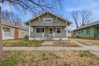 738 S Laura Ave, Wichita, KS 67211