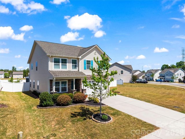 3329 Saddlebrook Drive, Midland, NC 28107