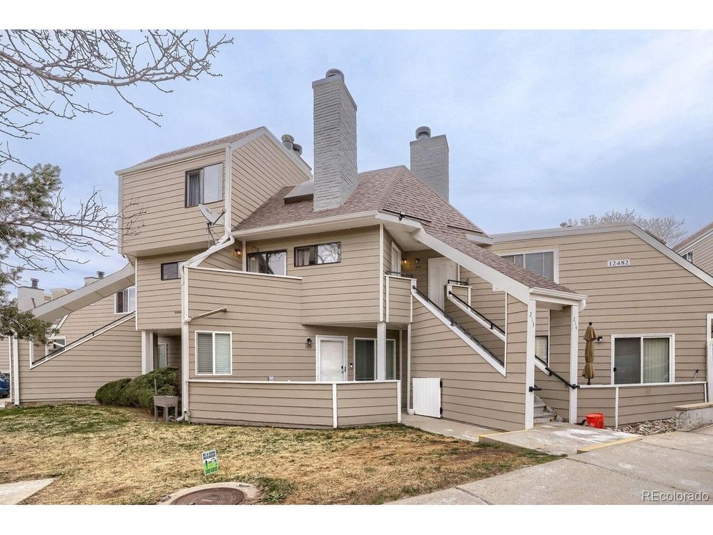 12482 W Nevada Pl 213, Lakewood, CO 80228