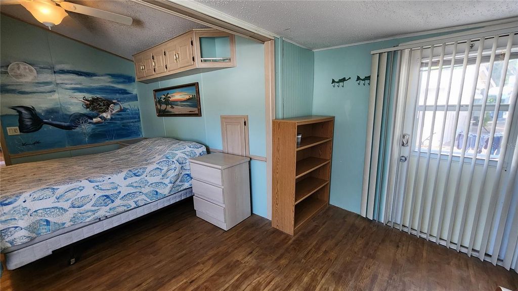 Image 14 of property listing at 3300 26TH AVENUE E 225, Bradenton, FL 34208