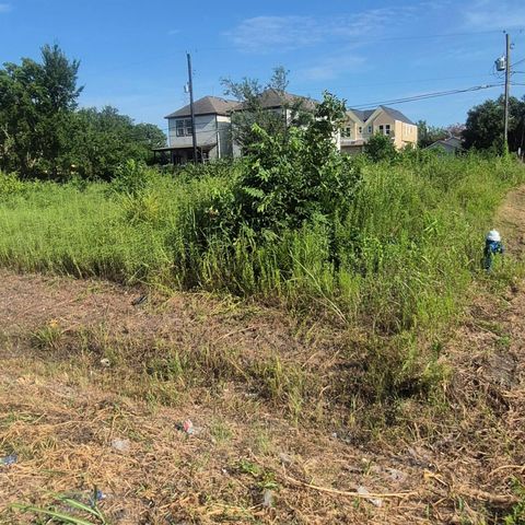 0000 Rue Street, Houston, TX 77033