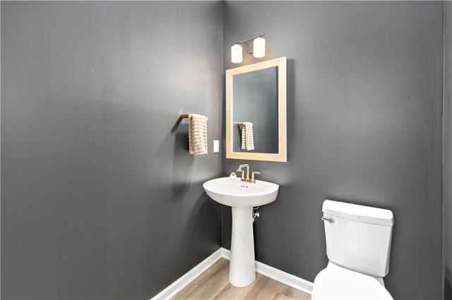 300 TIMBERLINE DR, N Franklin Twp, PA 15301