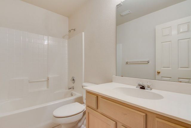 1133 Hillwood Drive, Saginaw, TX 76179