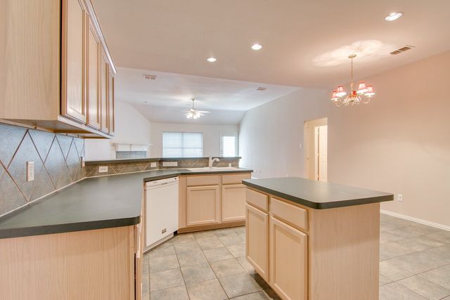 1133 Hillwood Drive, Saginaw, TX 76179