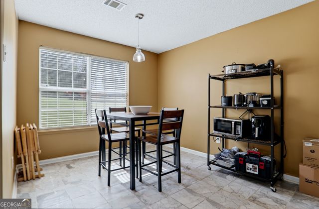 4217 Donna Way, Lithonia, GA 30038