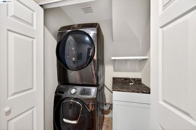 133 Sundance Pl, Martinez, CA 94553