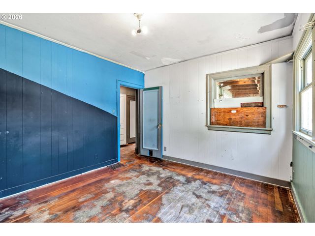 8906 N WILLAMETTE Blvd, Portland, OR 97203