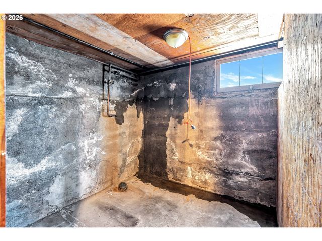8906 N WILLAMETTE Blvd, Portland, OR 97203